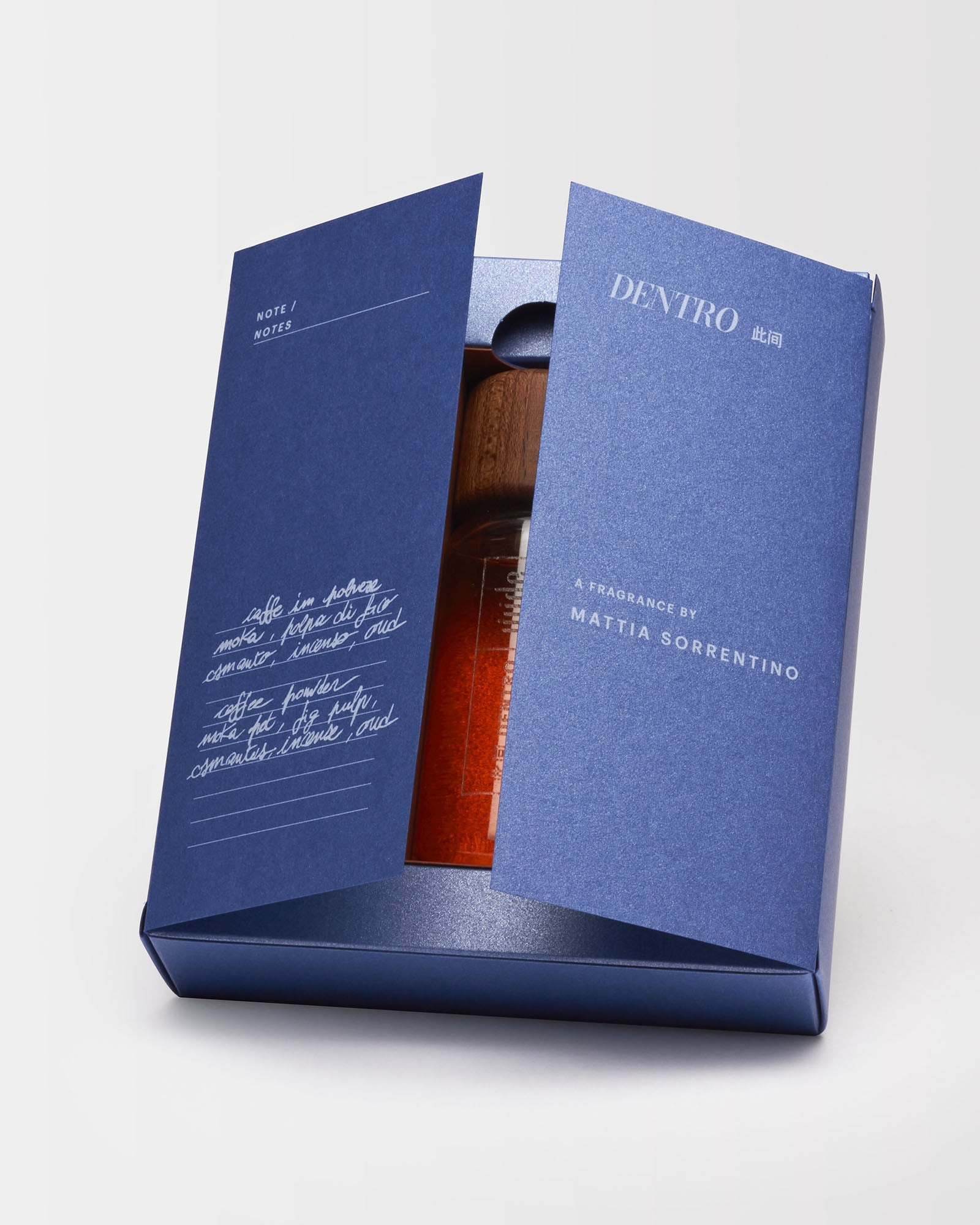 packaging profumo jijide dentro