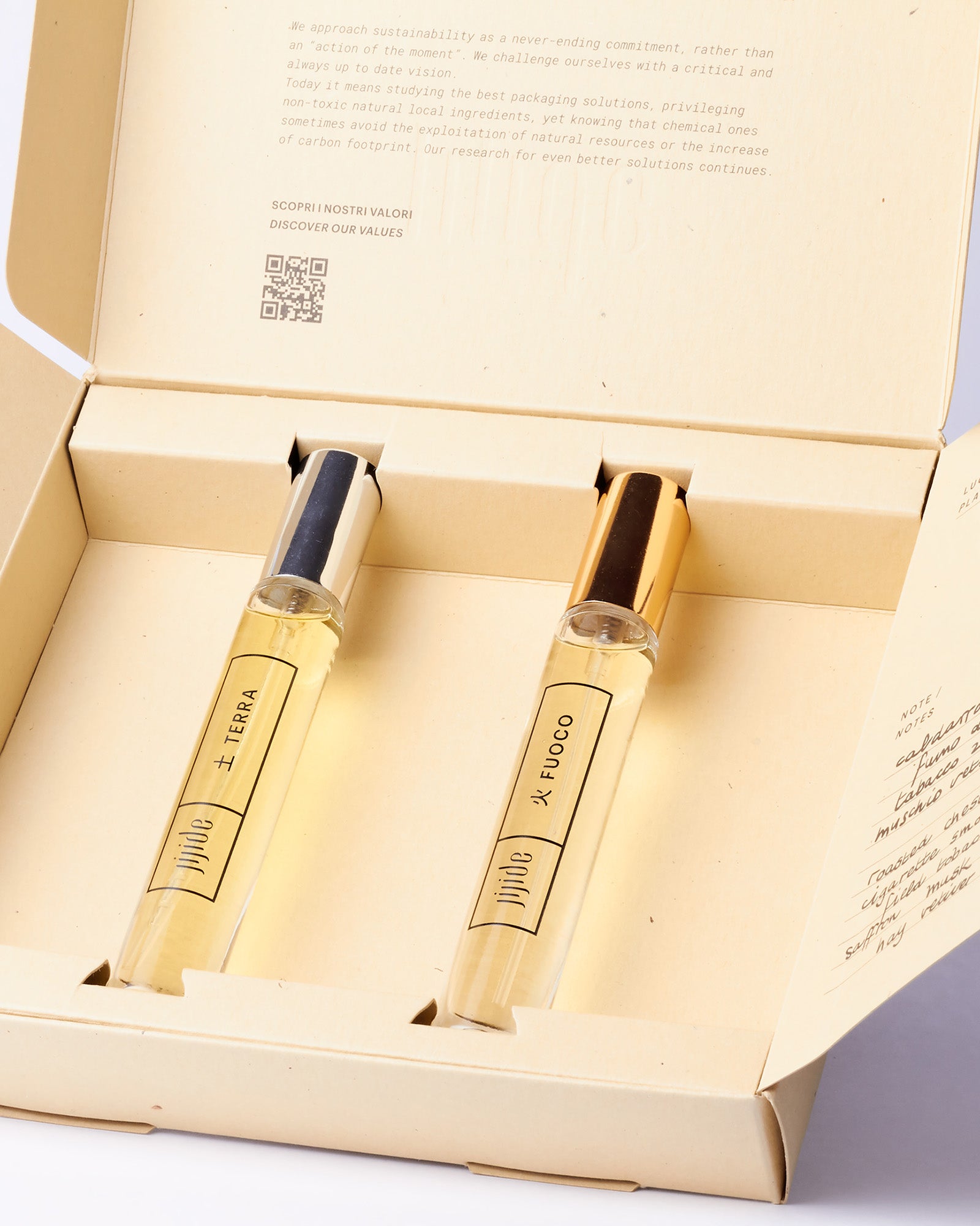 frontale aperto packaging travel fuoco terra dialogo 2